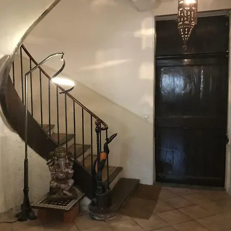 Le 52 Apartment