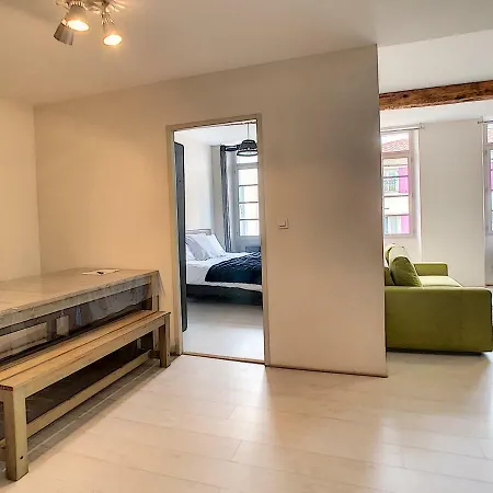 Apartment Le 52 *
