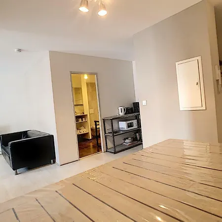 Le 52 Apartment *